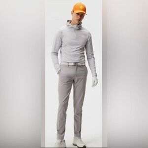 NWT J. Lindeberg Men’s Light Gray The Ellott Golf Pant - Size 31x32